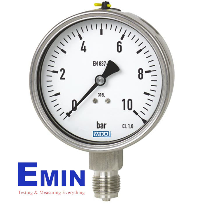 Industrial analog pressure gauge used for local pressure indication